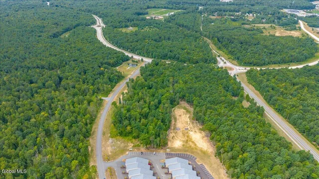 $1,900,000 | 1 Shenandoah Drive, Mechanicville, NY 12118