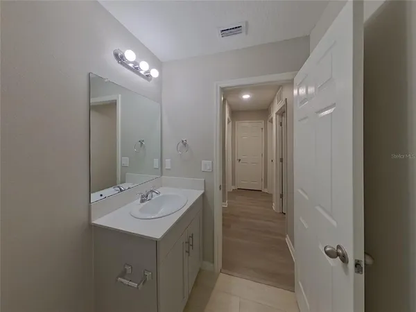 $2,959 | Undisclosed Address, Apollo Beach, FL 33572