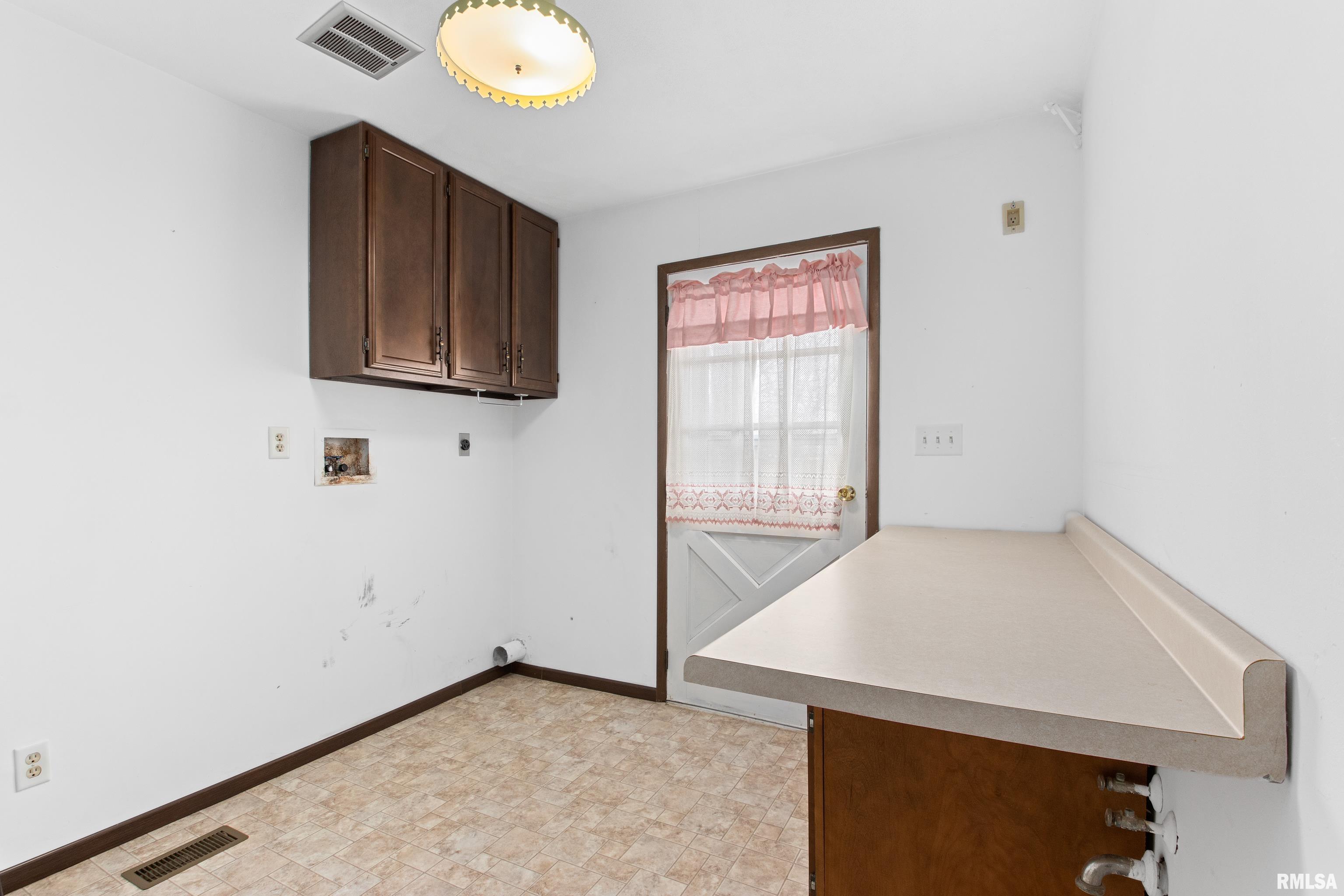 13620 North Wayne Road Chillicothe, IL 61523 - Photo 22 of 45 Gallery Image 22