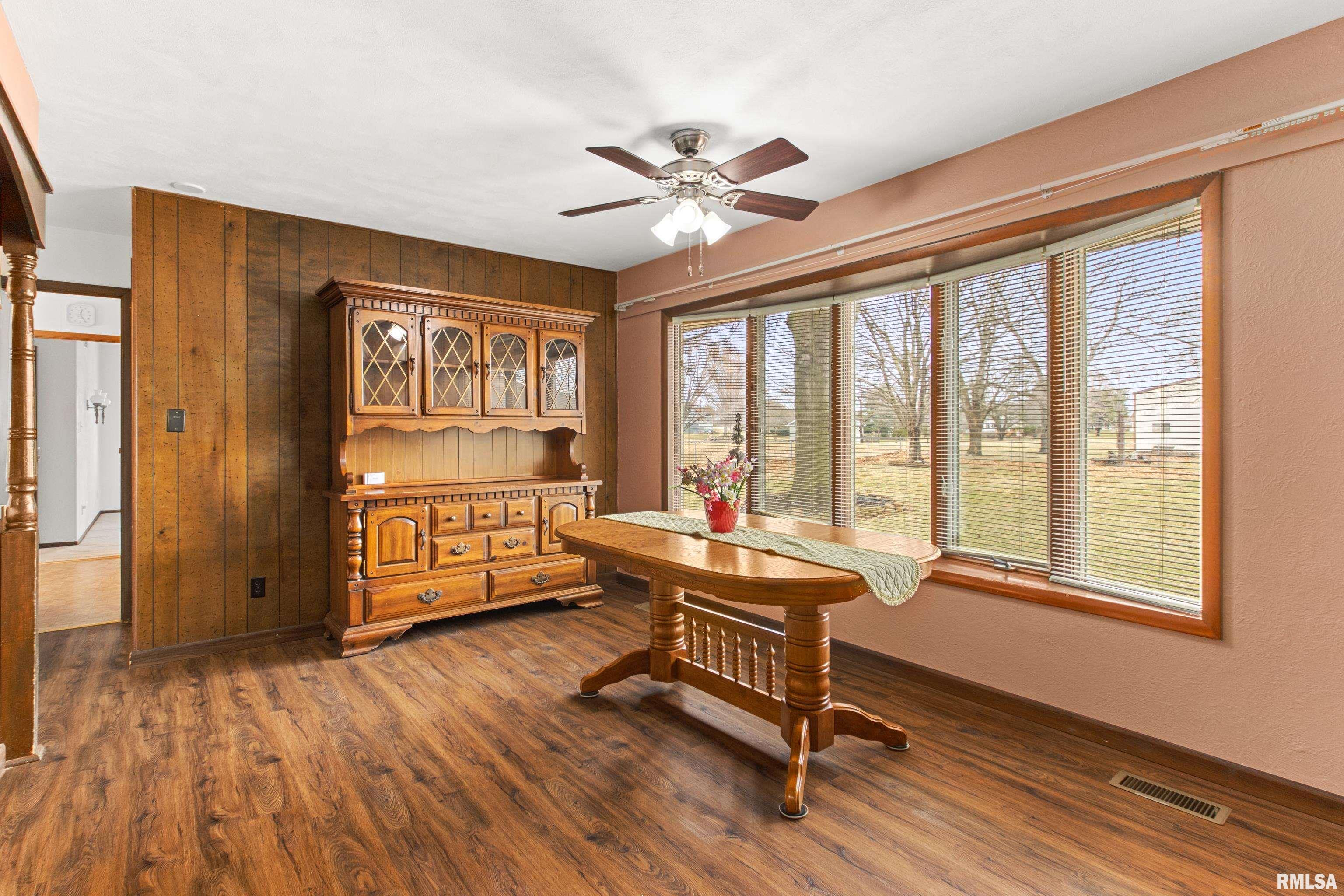 13620 North Wayne Road Chillicothe, IL 61523 - Photo 28 of 45 Gallery Image 28