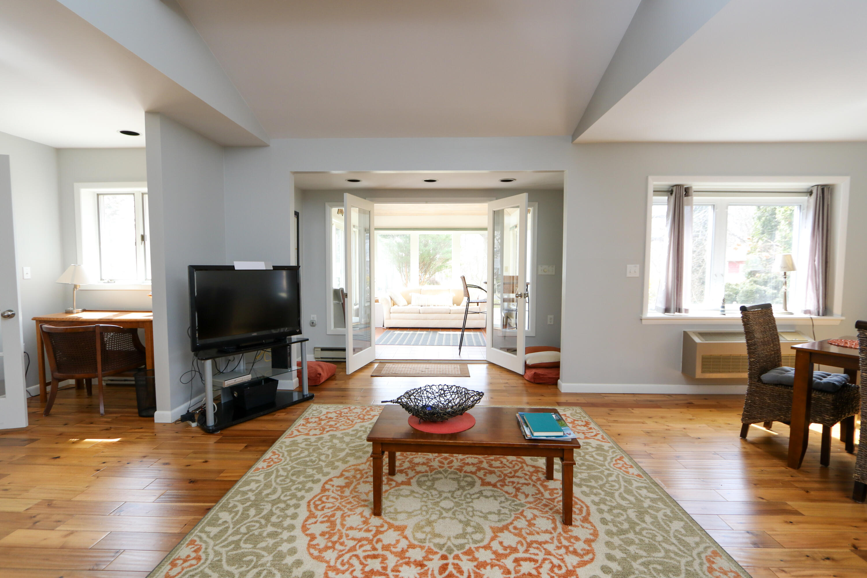10 Old Dock Road Plattsburgh, NY 12901 - Photo 6 of 53 Gallery Image 6