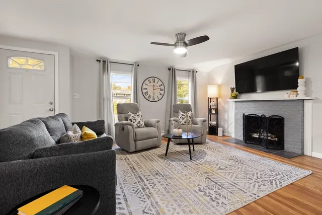 $749,900 | 9 Marie Drive, Wilmington, MA 01887