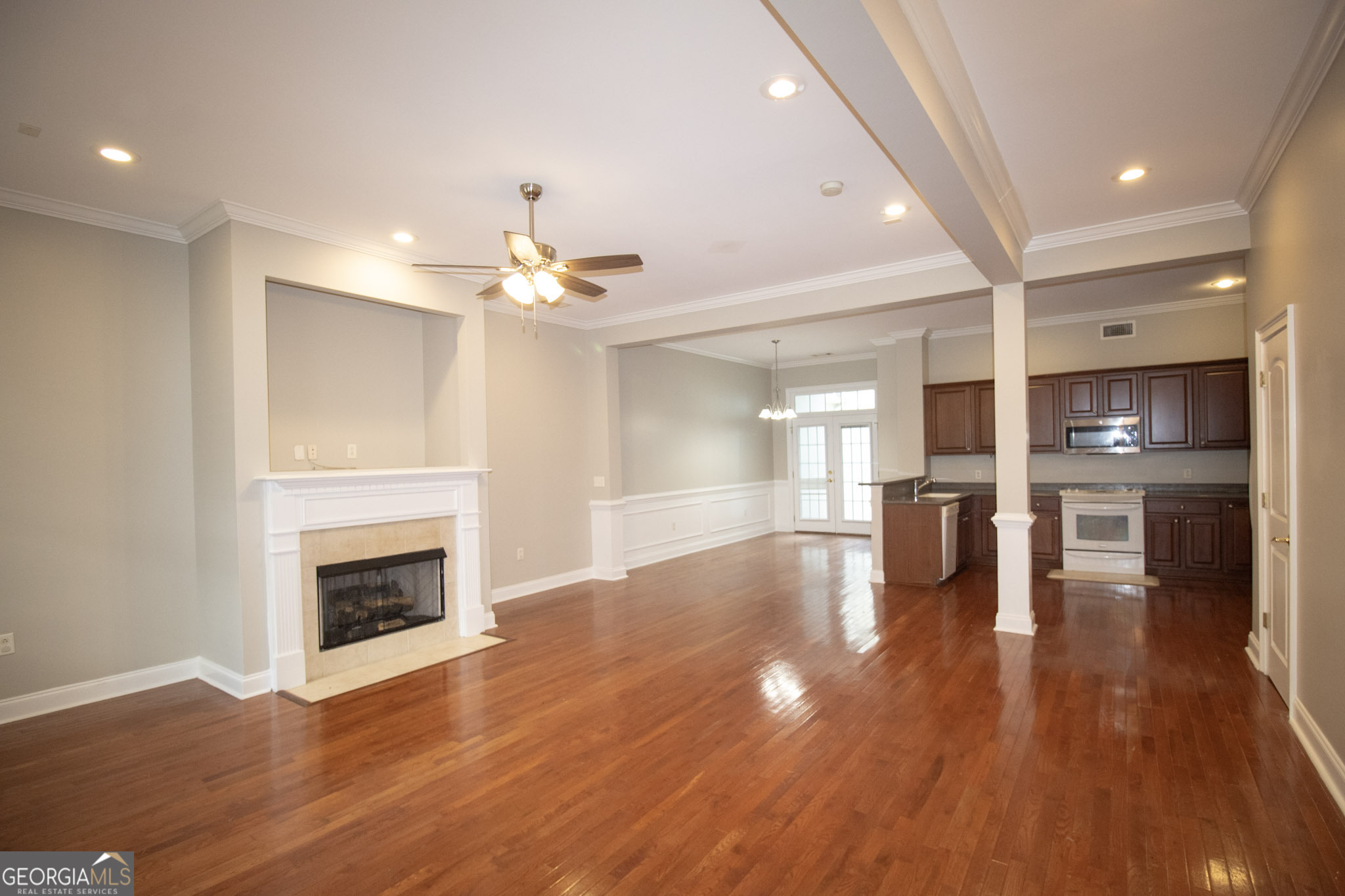 121 Tillman Road, Unit 803 Statesboro, GA 30458 - Photo 2 of 20 Gallery Image 2