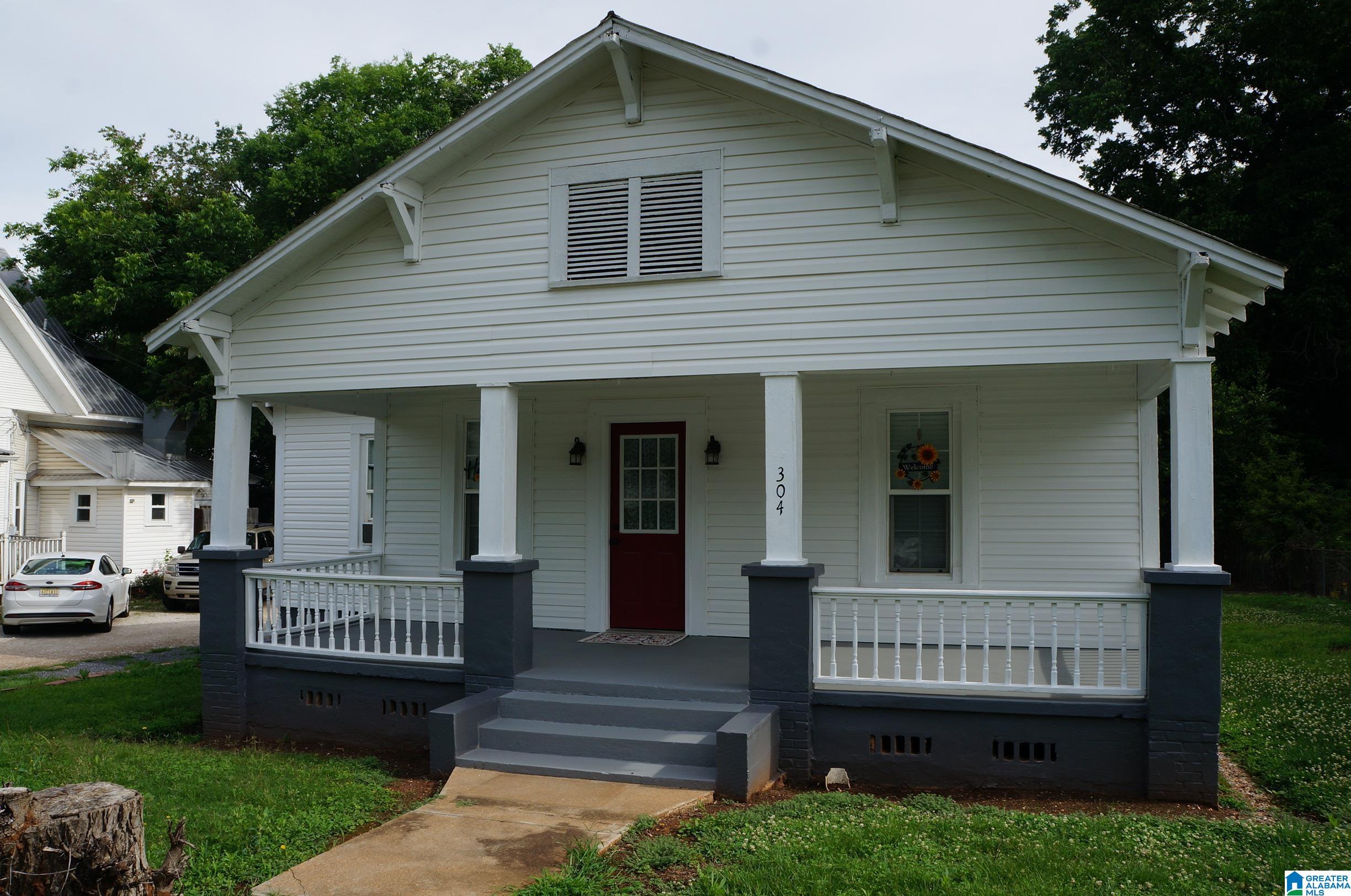 304 East 3rd Street Sylacauga, AL 35150 - Photo 2 of 40