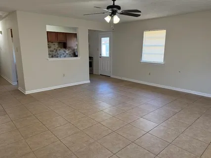 $1,250 | 104 Mu Street, Unit B, Belle Chasse, LA 70037