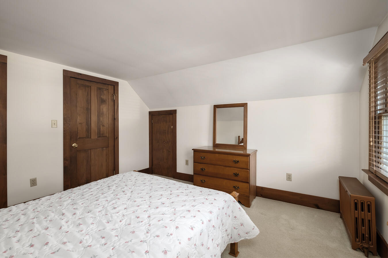 1 Colonial Road Kittery, ME 03904 - Photo 27 of 35 1 Colonial Road WEB 28