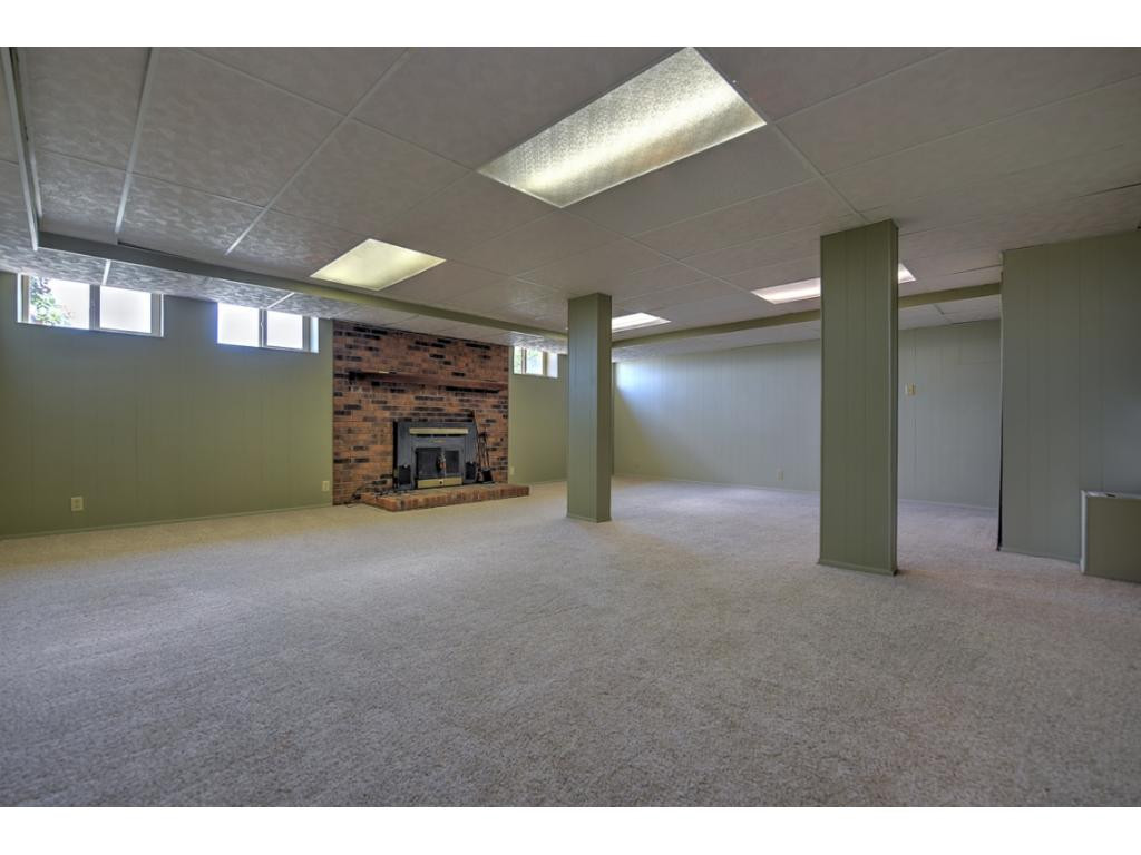 2324 Colonial View Road Kingsport, TN 37663 - Photo 24 of 36 Photo 24