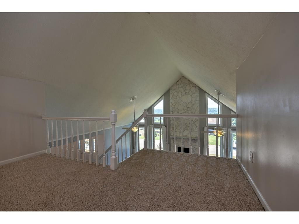 2324 Colonial View Road Kingsport, TN 37663 - Photo 28 of 36 Photo 28