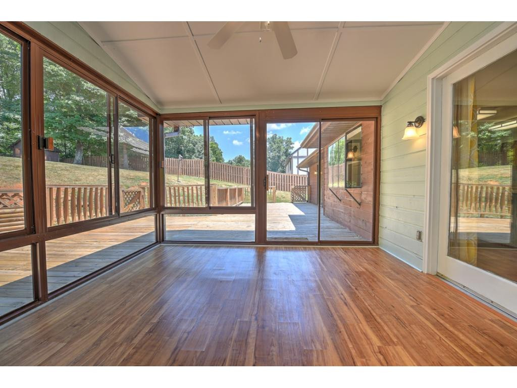2324 Colonial View Road Kingsport, TN 37663 - Photo 30 of 36 Photo 30