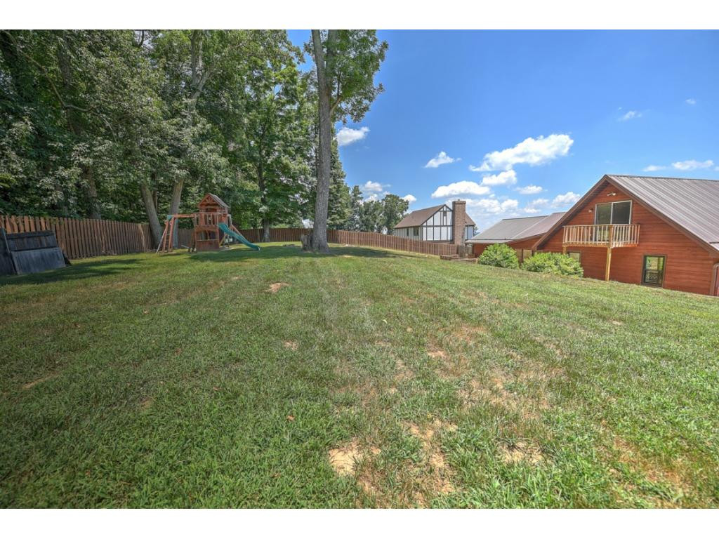 2324 Colonial View Road Kingsport, TN 37663 - Photo 34 of 36 Photo 34