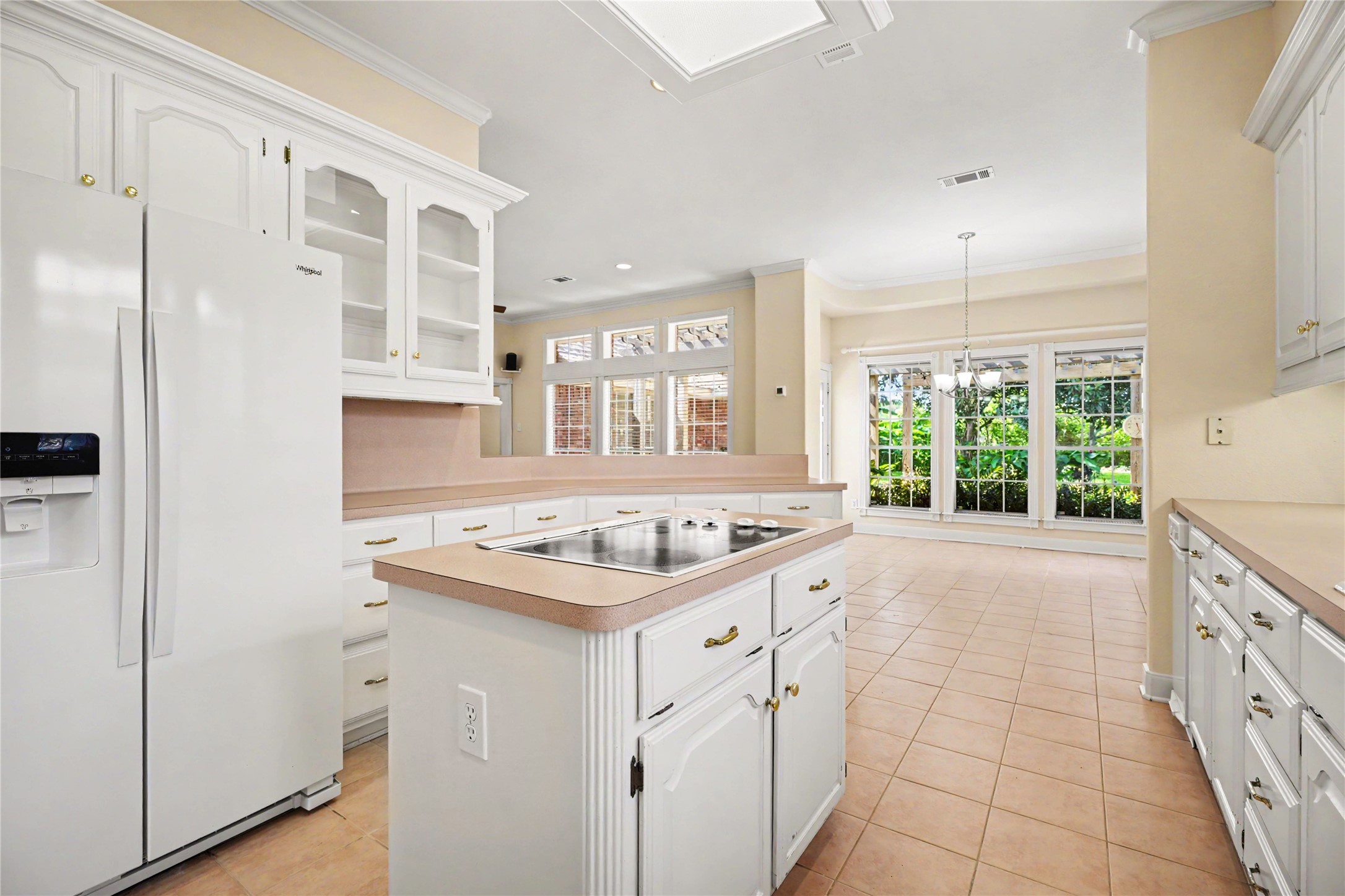 13229 Rene Circle Santa Fe, TX 77510 - Photo 12 of 31 Bright and Cheery