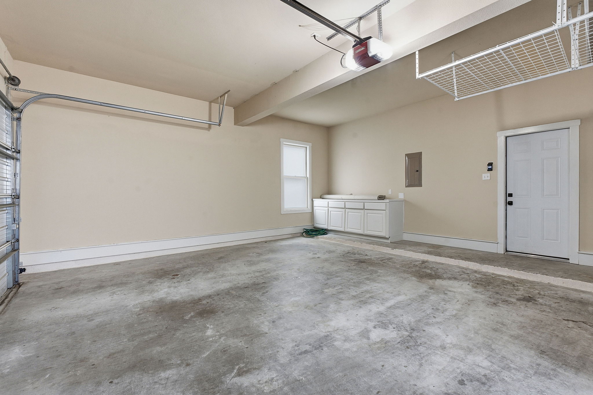 2506 Enfield Road, Unit B Austin, TX 78703 - Photo 38 of 40 a view of an empty room