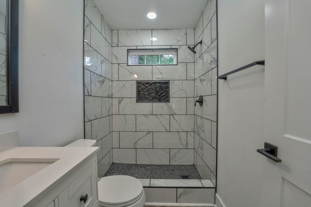 1895 Bowers Road Dalton, GA 30721 - Photo 27 of 38 Gallery Image 27