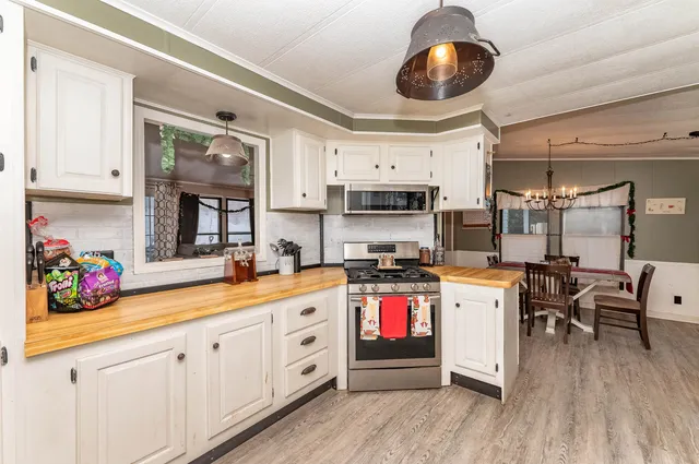 $299,999 | 206 Milton Road, Rochester, NH 03868