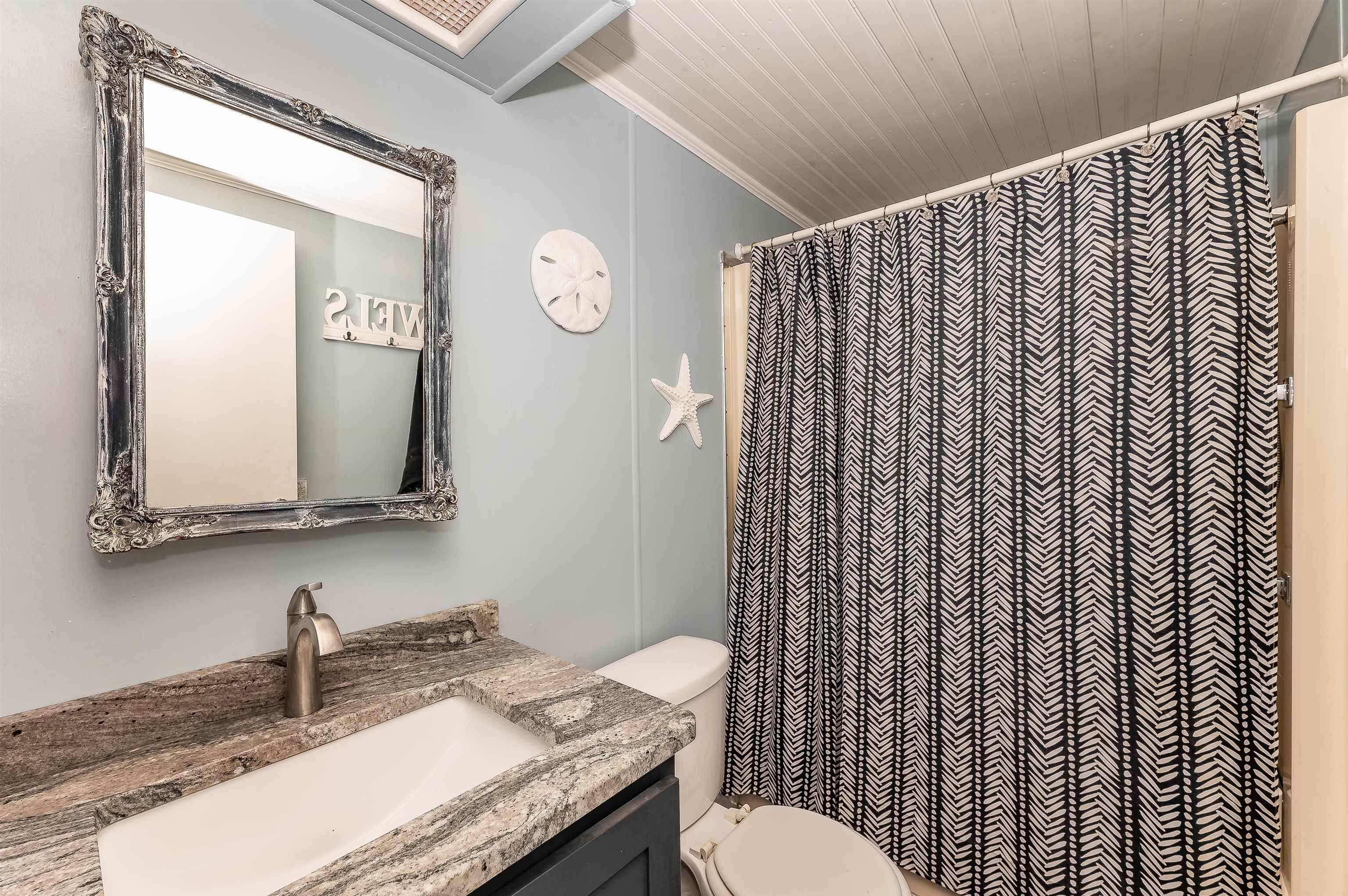 206 Milton Road Rochester, NH 03868 - Photo 23 of 26