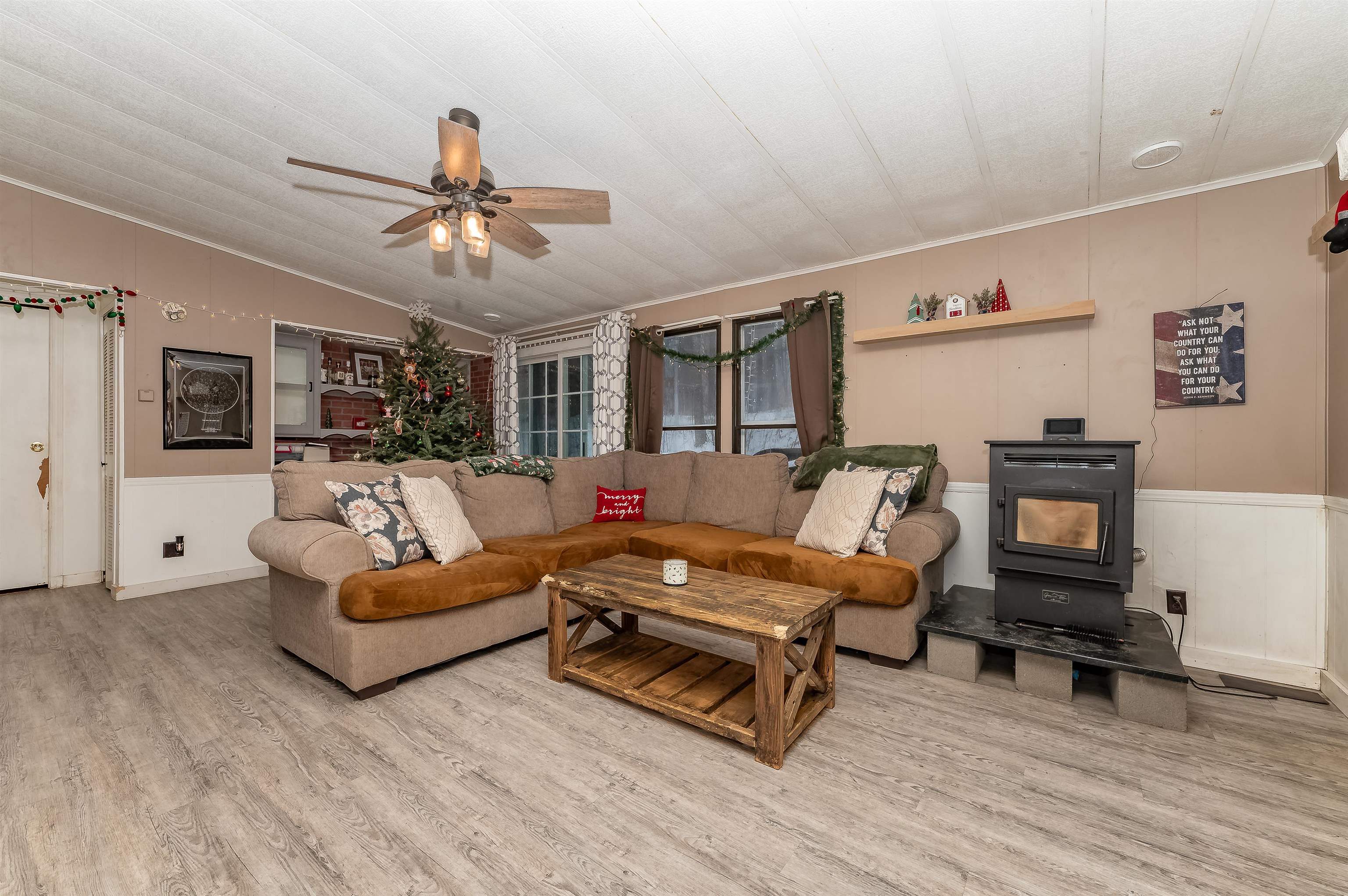 206 Milton Road Rochester, NH 03868 - Photo 4 of 26