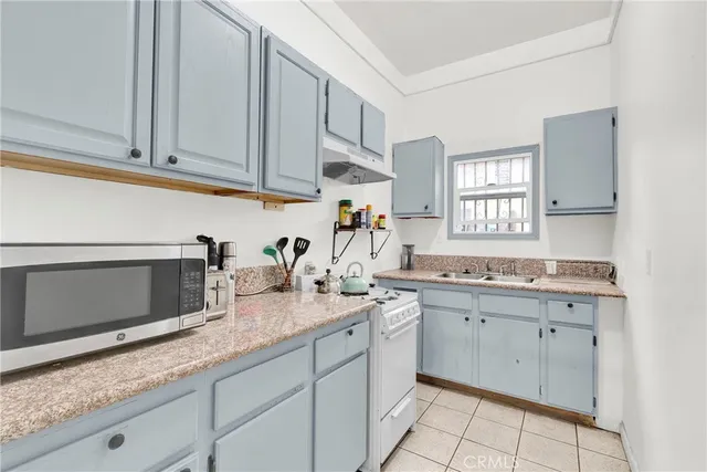 $489,000 | 1151 West Mission Boulevard, Pomona, CA 91766