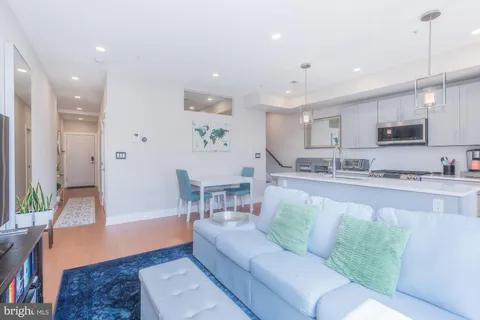 $699,000 | 1444 Harvard Street Northwest, Unit 302, Washington, DC 20009