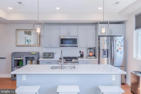 $699,000 | 1444 Harvard Street Northwest, Unit 302, Washington, DC 20009