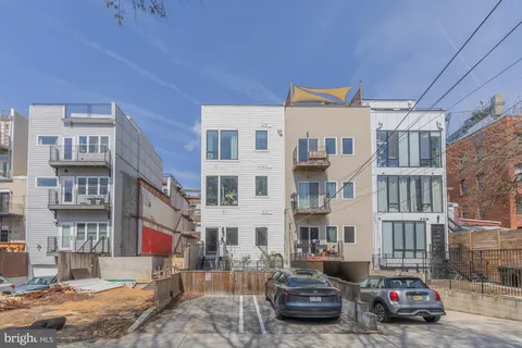 $699,000 | 1444 Harvard Street Northwest, Unit 302, Washington, DC 20009