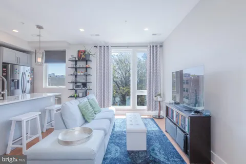 $699,000 | 1444 Harvard Street Northwest, Unit 302, Washington, DC 20009