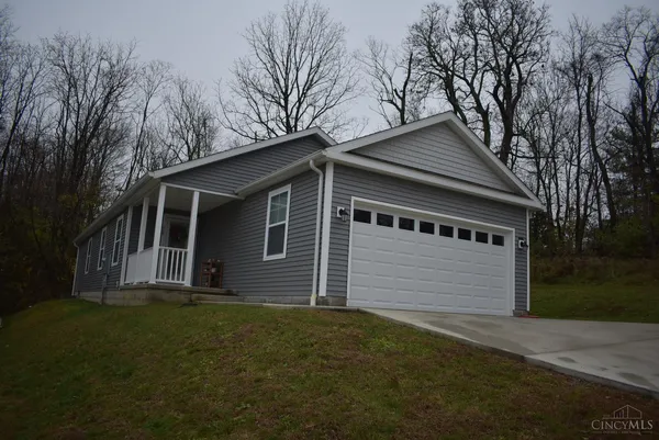 $249,900 | 113 Springlake Avenue, Hillsboro, OH 45133