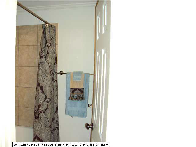 13411 Ridgeview Drive Baton Rouge, LA 70817 - Photo 7 of 10 Gallery Image 7