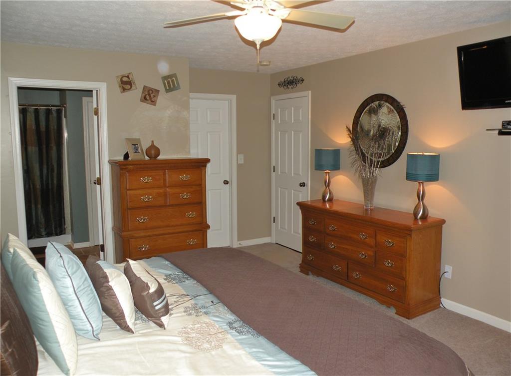 974 Needle Ridge Lane Brownsburg, IN 46112 - Photo 16 of 22 Gallery Image 16