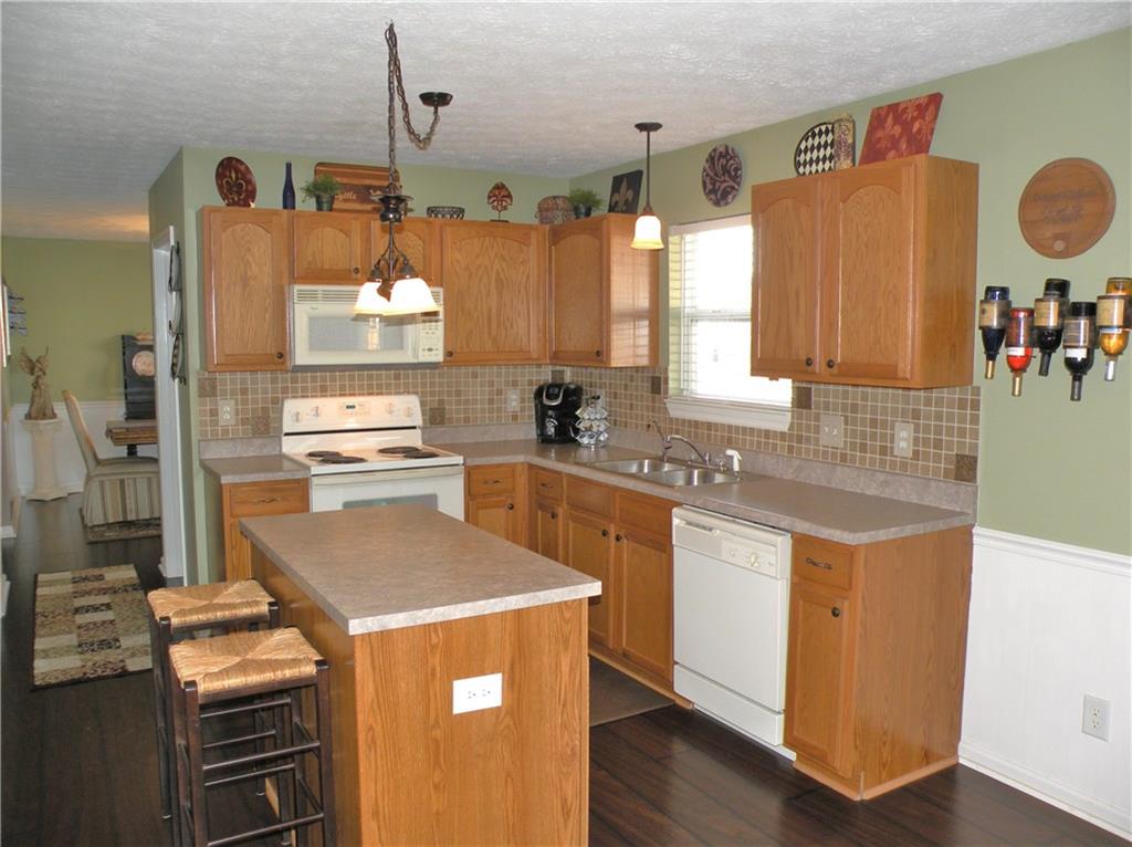 974 Needle Ridge Lane Brownsburg, IN 46112 - Photo 9 of 22 Gallery Image 9