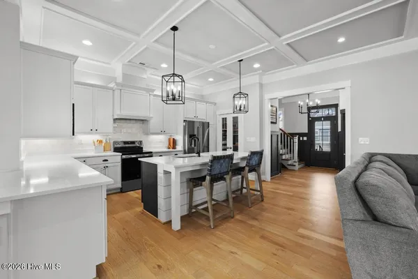 $869,900 | 211 Moorland Way, Moyock, NC 27958