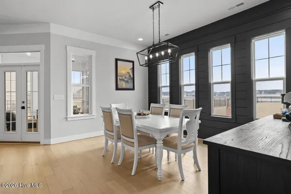 $869,900 | 211 Moorland Way, Moyock, NC 27958