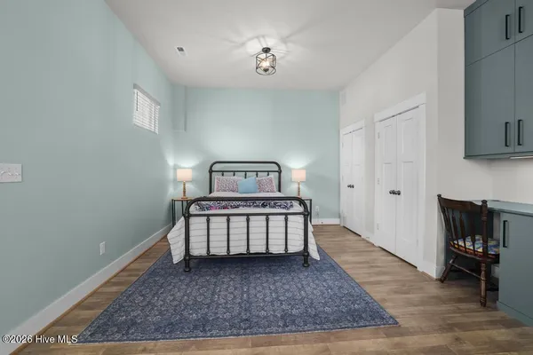 $869,900 | 211 Moorland Way, Moyock, NC 27958