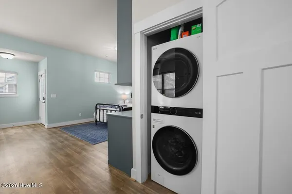 $869,900 | 211 Moorland Way, Moyock, NC 27958