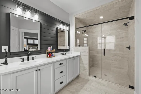 $869,900 | 211 Moorland Way, Moyock, NC 27958