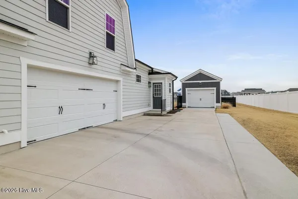 $869,900 | 211 Moorland Way, Moyock, NC 27958