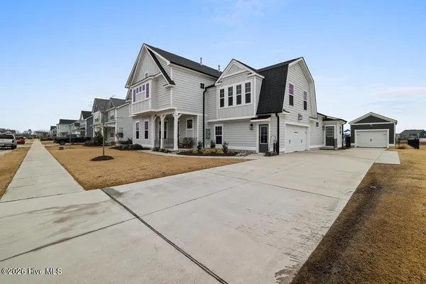 $869,900 | 211 Moorland Way, Moyock, NC 27958