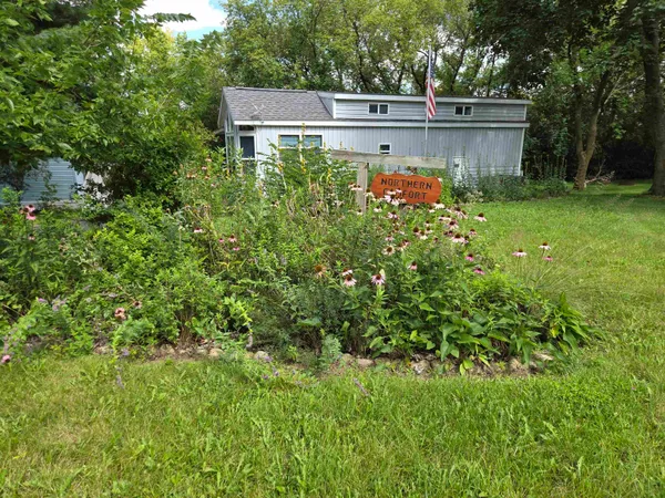 $129,900 | 423 Skyline Drive, Edgerton, WI 53534