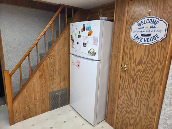 $129,900 | 423 Skyline Drive, Edgerton, WI 53534