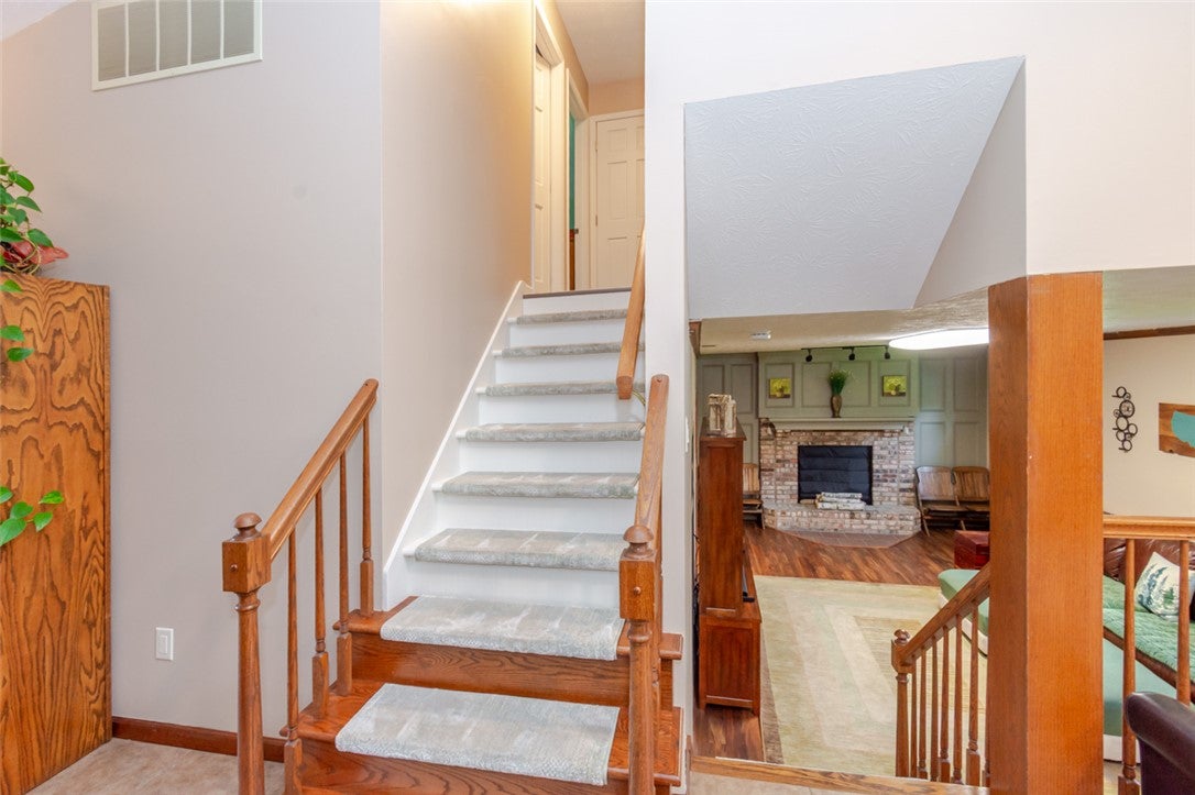 7595 Staley Road New Carlisle, OH 45344 - Photo 10 of 57 Gallery Image 10