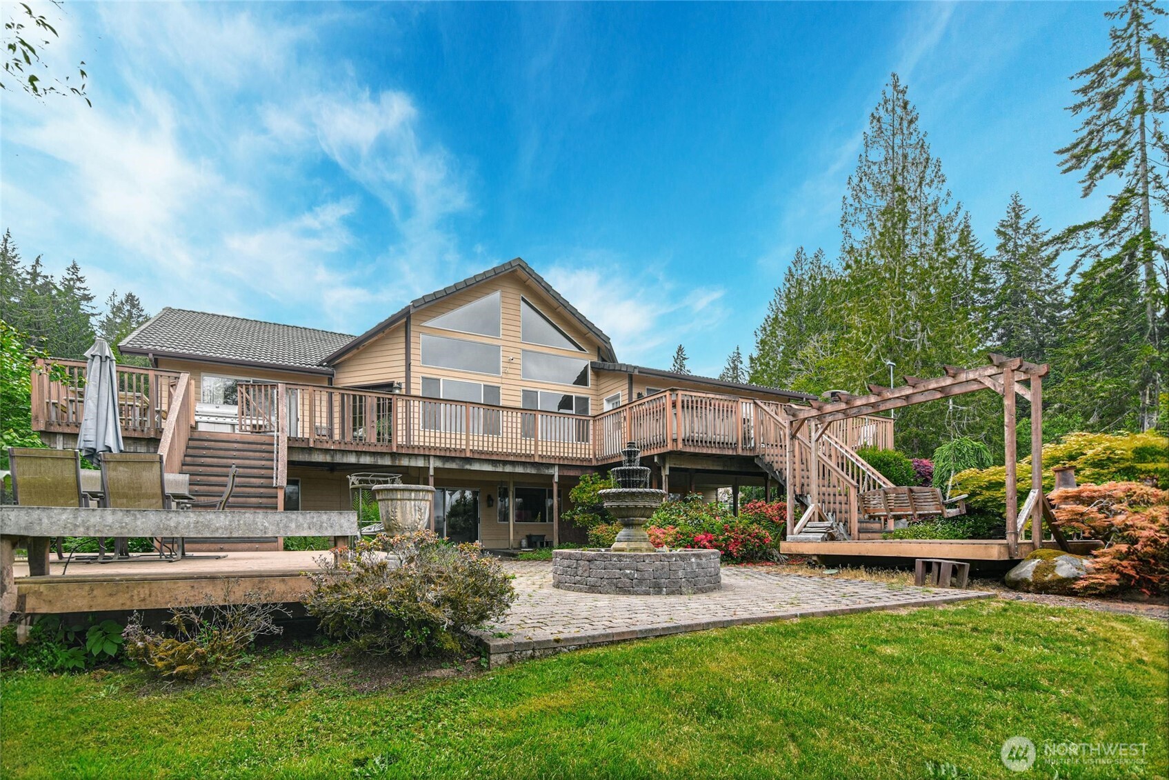 3188 Hinkley Road Southeast Port Orchard, WA 98366 - Photo 3 of 40