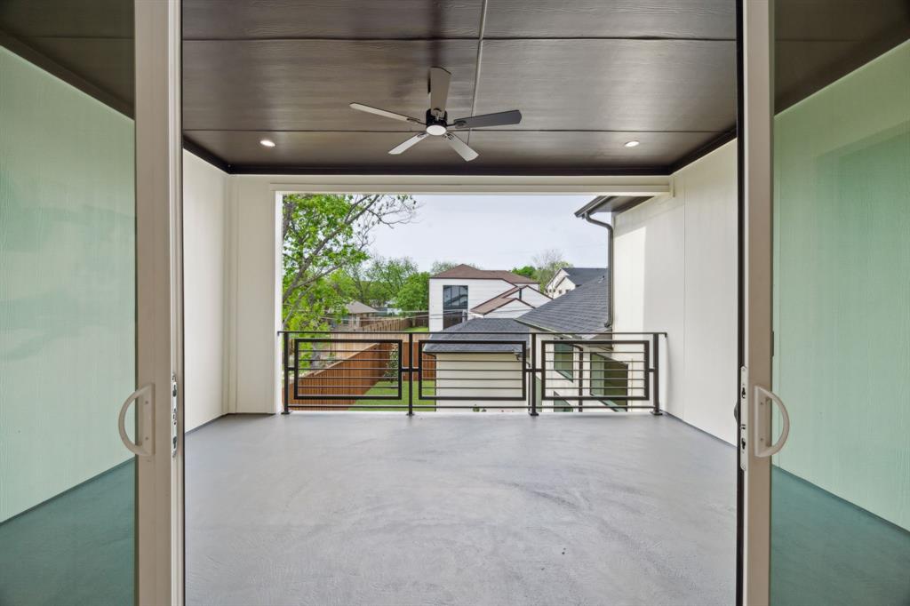 3815 Hawick Lane Dallas, TX 75220 - Photo 33 of 39