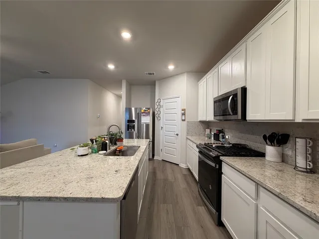 $2,250 | 12208 Purple Prairie Lane, Buda, TX 78610