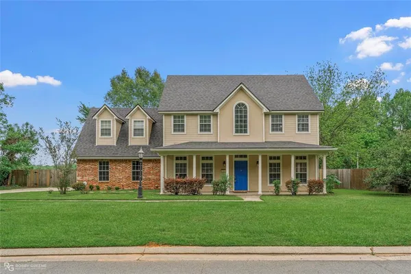 $374,500 | 102 Dogwood S Lane, Haughton, LA 71037