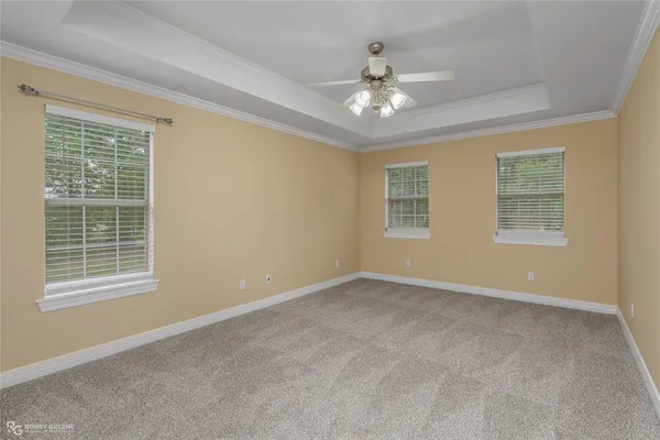 $374,500 | 102 Dogwood S Lane, Haughton, LA 71037