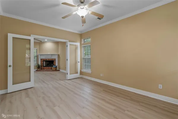 $374,500 | 102 Dogwood S Lane, Haughton, LA 71037