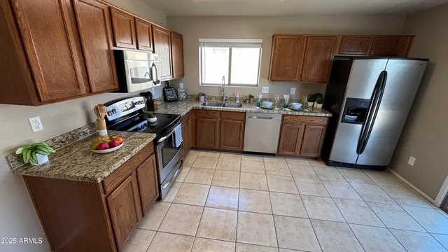$1,495 | 4737 North 83rd Drive, Phoenix, AZ 85037