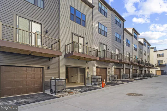 $3,250 | 734 Watts Street, Baltimore, MD 21217