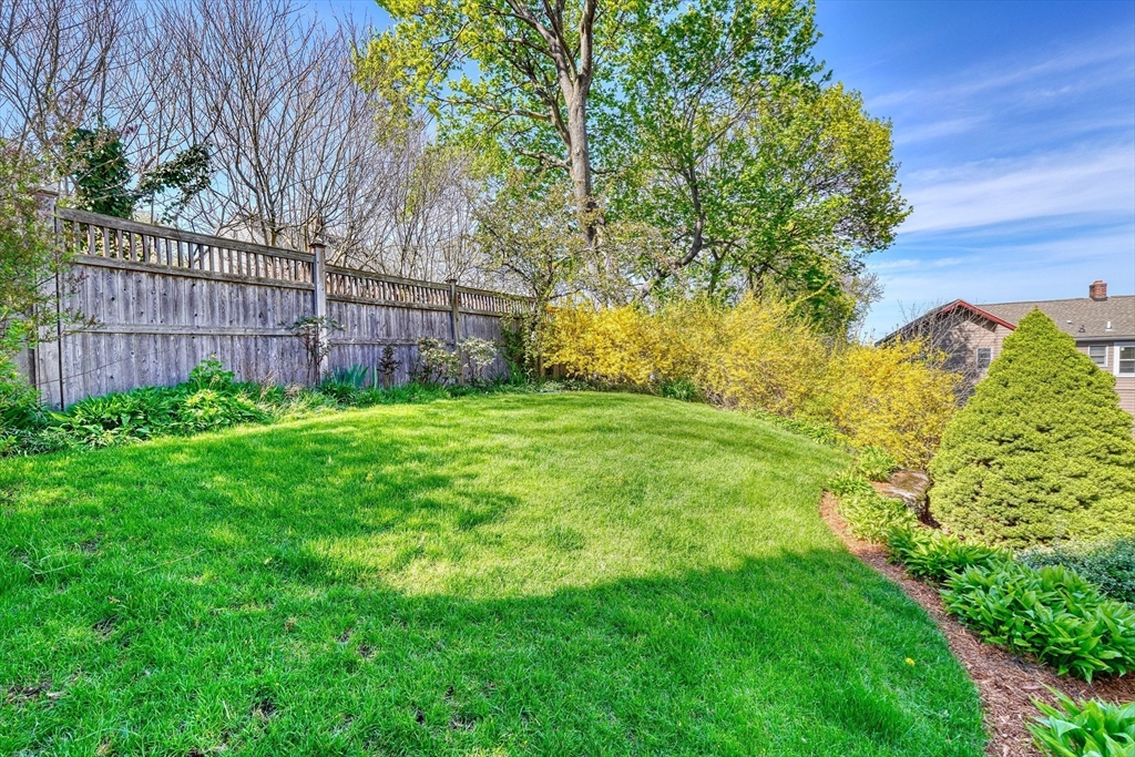 31 Fountain Road Arlington, MA 02476 - Photo 35 of 41