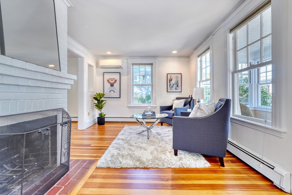 31 Fountain Road Arlington, MA 02476 - Photo 4 of 41