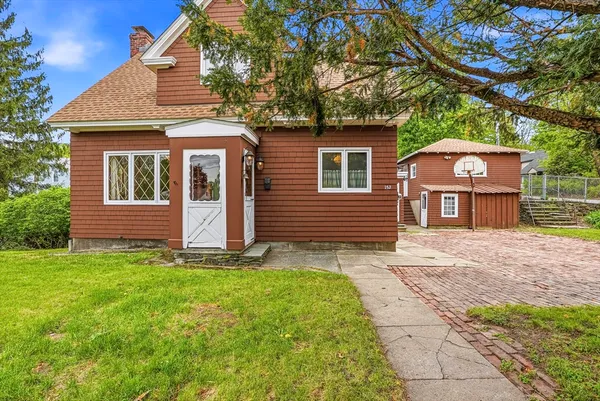 $425,900 | 152 Manchester Street, Leominster, MA 01453